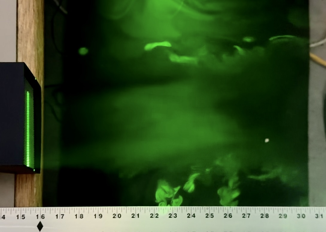 Green laser visualization of VFa downstream flow